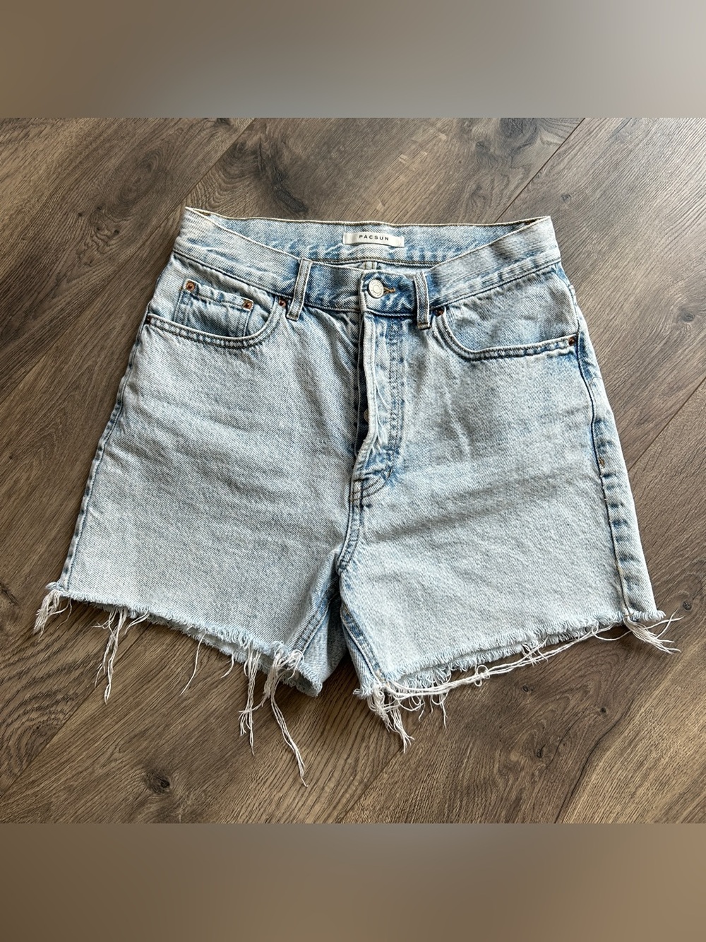 90s girlfriend PacSun Light Blue High-Rise Frayed Denim Shorts